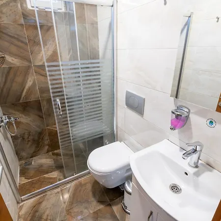 Yenikapi Luxery מלון 3*